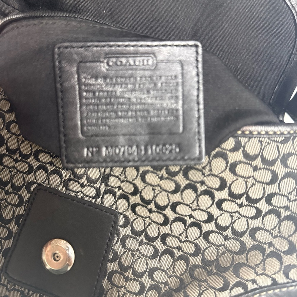 Vintage Y2K Coach Soho Signature C Flap Shoulder Bag Hobo F10925 Black Canvas - Picture 14 of 14